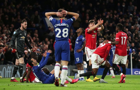 Hai lần bị VAR hủy bàn thắng, Chelsea nhận thất bại trước M.U - Ảnh 3. Hai lần bị VAR hủy bàn thắng, Chelsea nhận thất bại trước M.U - Ảnh 3.
