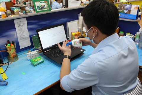 Vì sao phải bảo vệ người lao động trước dịch Covid-19? - Ảnh 2. Vì sao phải bảo vệ người lao động trước dịch Covid-19? - Ảnh 2.