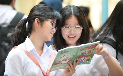 Bài làm văn quá hay và sáng tạo của nữ sinh TP.HCM - Ảnh 1. Bài làm văn quá hay và sáng tạo của nữ sinh TP.HCM - Ảnh 1.