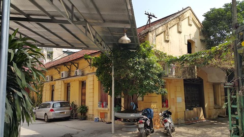 Yêu cầu khôi phục nguyên trạng trạm phát sóng Bạch Mai - Ảnh 2. Yêu cầu khôi phục nguyên trạng trạm phát sóng Bạch Mai - Ảnh 2.