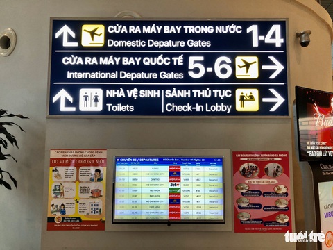Cảng hàng không thiếu khẩu trang, thiết bị y tế chống dịch cho nhân viên - Ảnh 3. Cảng hàng không thiếu khẩu trang, thiết bị y tế chống dịch cho nhân viên - Ảnh 3.