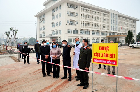 Móng Cái cách ly 14 ngày tất cả người nhập cảnh về nước từ Trung Quốc - Ảnh 1. Móng Cái cách ly 14 ngày tất cả người nhập cảnh về nước từ Trung Quốc - Ảnh 1.