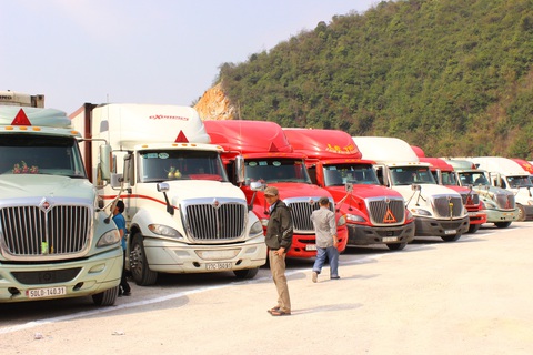 Xem xét mở cửa khẩu quốc tế Hữu Nghị để ‘cứu nông sản - Ảnh 1. Xem xét mở cửa khẩu quốc tế Hữu Nghị để ‘cứu nông sản - Ảnh 1.