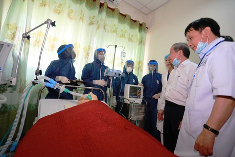 Bệnh viện Trung ương Huế sẵn sàng biến thành khu cách ly điều trị virus corona - Ảnh 1. Bệnh viện Trung ương Huế sẵn sàng biến thành khu cách ly điều trị virus corona - Ảnh 1.