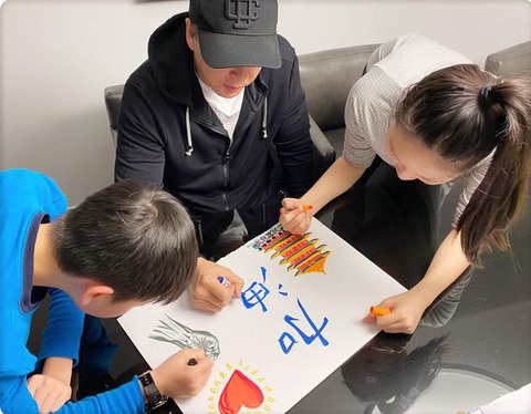 COVID-19: Chân Tử Đan góp 1 triệu đôla Hong Kong để giúp các y bác sĩ ở Vũ Hán - Ảnh 1. COVID-19: Chân Tử Đan góp 1 triệu đôla Hong Kong để giúp các y bác sĩ ở Vũ Hán - Ảnh 1.