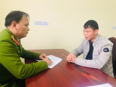 Khởi tố người chồng dùng dao đe dọa rồi hiếp dâm vợ - Ảnh 1. Khởi tố người chồng dùng dao đe dọa rồi hiếp dâm vợ - Ảnh 1.