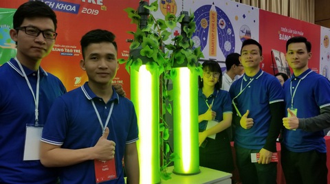 Chế tạo đèn tảo lọc không khí, bụi mịn - Ảnh 1.
