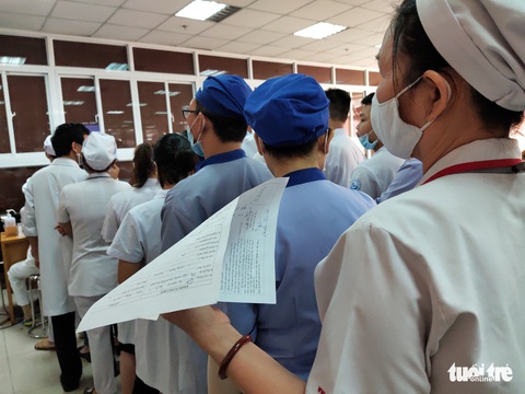Đang dọn vệ sinh, nghe hiến máu vội nhờ người làm thay để đi - Ảnh 6. Đang dọn vệ sinh, nghe hiến máu vội nhờ người làm thay để đi - Ảnh 6.