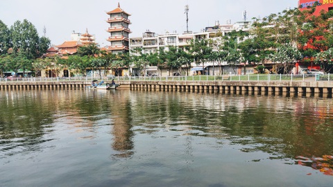 Sẽ nạo vét khoảng 122.000m3 bùn ở tuyến kênh Nhiêu Lộc - Thị Nghè - Ảnh 1. Sẽ nạo vét khoảng 122.000m3 bùn ở tuyến kênh Nhiêu Lộc - Thị Nghè - Ảnh 1.