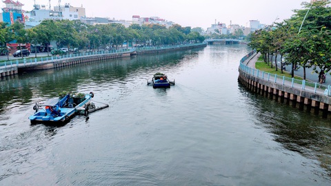 Sẽ nạo vét khoảng 122.000m3 bùn ở tuyến kênh Nhiêu Lộc - Thị Nghè - Ảnh 2. Sẽ nạo vét khoảng 122.000m3 bùn ở tuyến kênh Nhiêu Lộc - Thị Nghè - Ảnh 2.