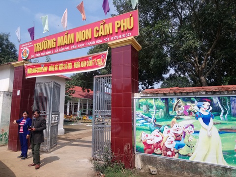 Lên huyện đòi chế độ chính đáng, hàng loạt giáo viên bị kỷ luật - Ảnh 1. Lên huyện đòi chế độ chính đáng, hàng loạt giáo viên bị kỷ luật - Ảnh 1.