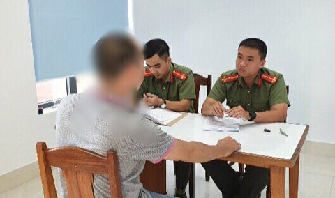 Mời làm việc 2 người quản trị trang mạng ‘báo chốt công an đo nồng độ cồn - Ảnh 1. Mời làm việc 2 người quản trị trang mạng ‘báo chốt công an đo nồng độ cồn - Ảnh 1.