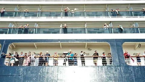 Ông Hun Sen: cho tàu MS Westerdam cập cảng vì nhân đạo, không phải động cơ chính trị - Ảnh 1. Ông Hun Sen: cho tàu MS Westerdam cập cảng vì nhân đạo, không phải động cơ chính trị - Ảnh 1.