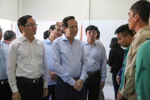 Bộ trưởng Đào Ngọc Dung: Không để diễn ra tình trạng vỡ cơ sở cai nghiện ở Tây Ninh - Ảnh 1. Bộ trưởng Đào Ngọc Dung: Không để diễn ra tình trạng vỡ cơ sở cai nghiện ở Tây Ninh - Ảnh 1.