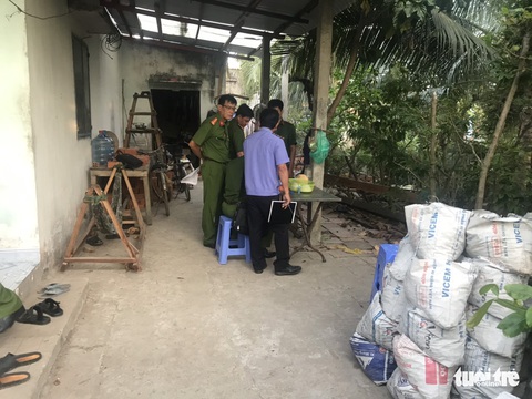 Đâm chết hàng xóm vì mâu thuẫn trong việc bẫy mèo - Ảnh 1. Đâm chết hàng xóm vì mâu thuẫn trong việc bẫy mèo - Ảnh 1.