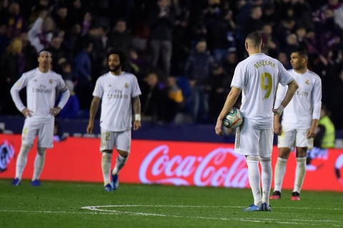 Ngã ngựa trước Levante, Real Madrid lỡ cơ hội tái chiếm ngôi đầu - Ảnh 1. Ngã ngựa trước Levante, Real Madrid lỡ cơ hội tái chiếm ngôi đầu - Ảnh 1.