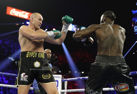 Fury hạ knock-out Wilder ở hiệp 7, giành đai WBC hạng nặng - Ảnh 11. Fury hạ knock-out Wilder ở hiệp 7, giành đai WBC hạng nặng - Ảnh 11.