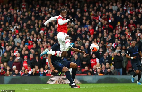 Aubameyang lập cú đúp, Arsenal thắng nghẹt thở Everton - Ảnh 2. Aubameyang lập cú đúp, Arsenal thắng nghẹt thở Everton - Ảnh 2.