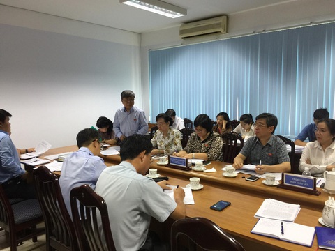Đại biểu Trương Trọng Nghĩa: Đầu nậu, bảo kê xây dựng ở các quận, huyện rất ghê gớm - Ảnh 1. Đại biểu Trương Trọng Nghĩa: Đầu nậu, bảo kê xây dựng ở các quận, huyện rất ghê gớm - Ảnh 1.