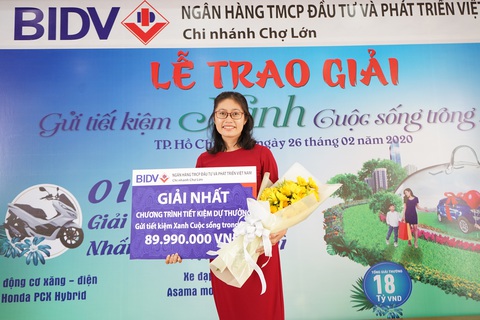 BIDV Chợ Lớn trao giải Gửi tiết kiệm Xanh, cuộc sống trong lành - Ảnh 2. BIDV Chợ Lớn trao giải Gửi tiết kiệm Xanh, cuộc sống trong lành - Ảnh 2.