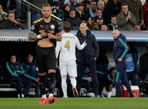 De Bruyne hóa thánh, Man City thắng ngược Real Madrid tại Bernabeu - Ảnh 3. De Bruyne hóa thánh, Man City thắng ngược Real Madrid tại Bernabeu - Ảnh 3.