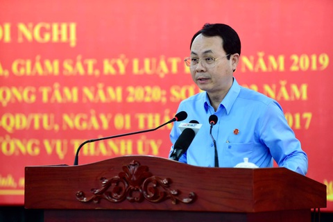 Bí thư Nguyễn Thiện Nhân: Không thể chính quyền làm sai mà quận huyện ủy không biết - Ảnh 3. Bí thư Nguyễn Thiện Nhân: Không thể chính quyền làm sai mà quận huyện ủy không biết - Ảnh 3.
