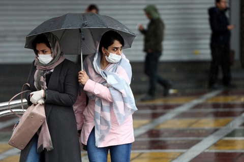 Dịch COVID-19 ngày 27-2: Số nhiễm ở Hàn Quốc lên hơn 1.700, Iran có 26 người chết - Ảnh 2. Dịch COVID-19 ngày 27-2: Số nhiễm ở Hàn Quốc lên hơn 1.700, Iran có 26 người chết - Ảnh 2.
