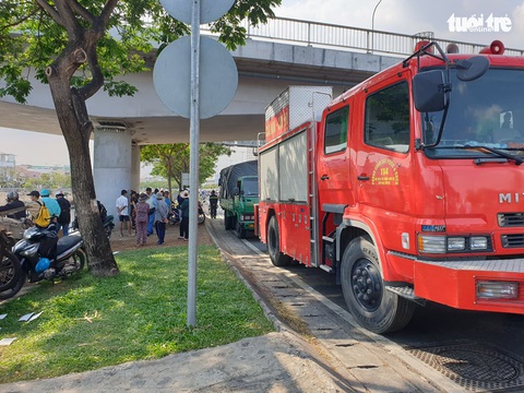 Cặp vợ chồng nhảy kênh Tàu Hủ mất tích - Ảnh 3. Cặp vợ chồng nhảy kênh Tàu Hủ mất tích - Ảnh 3.