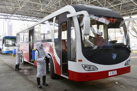 Dịch COVID-19 ngày 27-2: Số nhiễm ở Hàn Quốc lên hơn 1.700, Iran có 26 người chết - Ảnh 5. Dịch COVID-19 ngày 27-2: Số nhiễm ở Hàn Quốc lên hơn 1.700, Iran có 26 người chết - Ảnh 5.