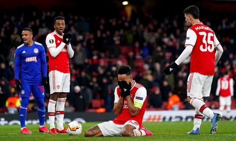 Youssef El Arabi ghi bàn thắng vàng phút 120 giúp Olympiacos thắng nghẹt thở Arsenal - Ảnh 1. Youssef El Arabi ghi bàn thắng vàng phút 120 giúp Olympiacos thắng nghẹt thở Arsenal - Ảnh 1.