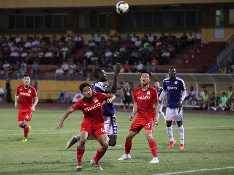 Lần đầu tiên V-League 2020 sẽ khởi tranh trên sân không có khán giả - Ảnh 1. Lần đầu tiên V-League 2020 sẽ khởi tranh trên sân không có khán giả - Ảnh 1.