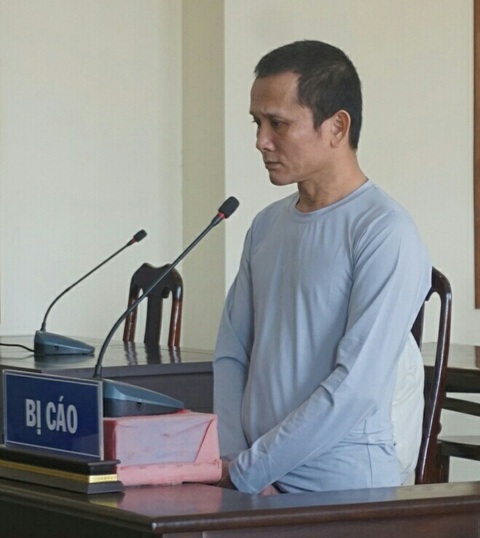 Đâm chết người vì cho rằng nạn nhân cầm đá chọi con chó - Ảnh 1. Đâm chết người vì cho rằng nạn nhân cầm đá chọi con chó - Ảnh 1.