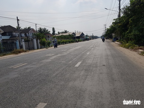 Long Xuyên: sắp đền bù để hoàn thành tỉnh lộ 943 - Ảnh 2. Long Xuyên: sắp đền bù để hoàn thành tỉnh lộ 943 - Ảnh 2.