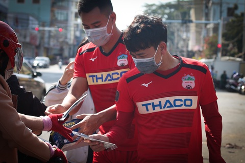 Next Media nỗ lực nâng tầm hình ảnh V- League 2020 - Ảnh 1. Next Media nỗ lực nâng tầm hình ảnh V- League 2020 - Ảnh 1.