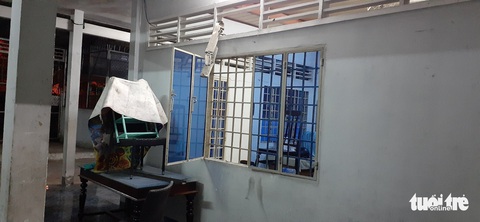 Chủ vựa trái cây báo bị trộm đột nhập vào nhà cuỗm gần 1 tỉ đồng - Ảnh 3. Chủ vựa trái cây báo bị trộm đột nhập vào nhà cuỗm gần 1 tỉ đồng - Ảnh 3.