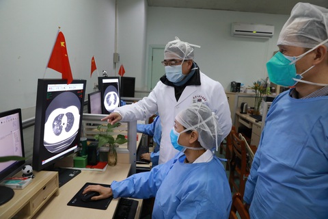 Hi vọng: Cái nóng mùa hè có thể kiềm được virus corona - Ảnh 4. Hi vọng: Cái nóng mùa hè có thể kiềm được virus corona - Ảnh 4.