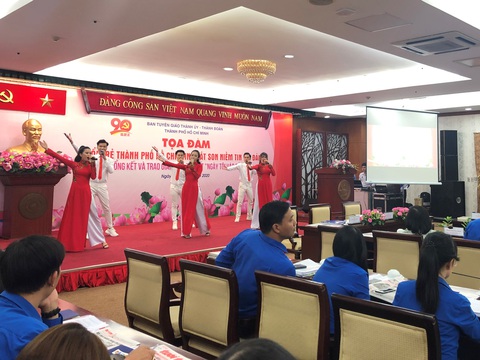 Sắt son niềm tin với Đảng - Ảnh 2. Sắt son niềm tin với Đảng - Ảnh 2.