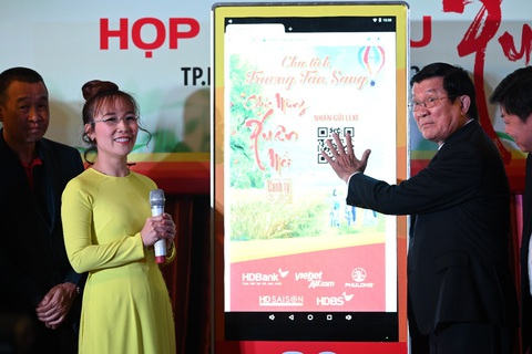 Ông Trương Tấn Sang thăm, chúc tết HDBank, Vietjet. - Ảnh 3. Ông Trương Tấn Sang thăm, chúc tết HDBank, Vietjet. - Ảnh 3.