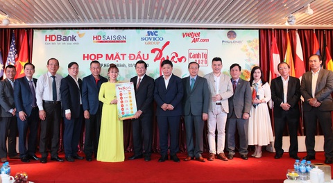 Ông Trương Tấn Sang thăm, chúc tết HDBank, Vietjet. - Ảnh 4. Ông Trương Tấn Sang thăm, chúc tết HDBank, Vietjet. - Ảnh 4.