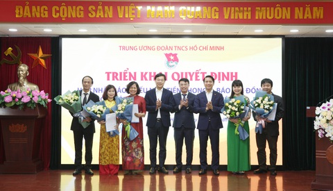 Hợp nhất báo Thiếu Niên Tiền Phong và báo Nhi Đồng - Ảnh 1. Hợp nhất báo Thiếu Niên Tiền Phong và báo Nhi Đồng - Ảnh 1.