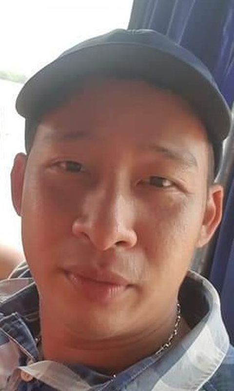 Công an lội kênh tìm vật chứng vụ Tuấn khỉ xả súng ở Củ Chi - Ảnh 5. Công an lội kênh tìm vật chứng vụ Tuấn khỉ xả súng ở Củ Chi - Ảnh 5.