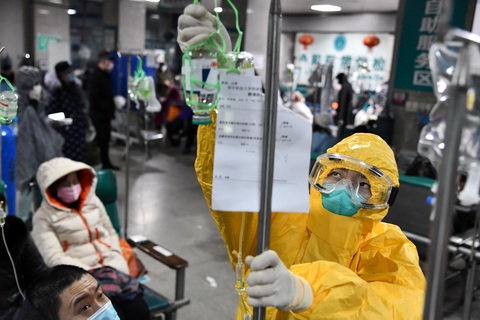Hi vọng: Cái nóng mùa hè có thể kiềm được virus corona - Ảnh 1. Hi vọng: Cái nóng mùa hè có thể kiềm được virus corona - Ảnh 1.