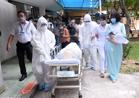 Bệnh viện Thống Nhất diễn tập ứng phó dịch virus corona - Ảnh 1. Bệnh viện Thống Nhất diễn tập ứng phó dịch virus corona - Ảnh 1.