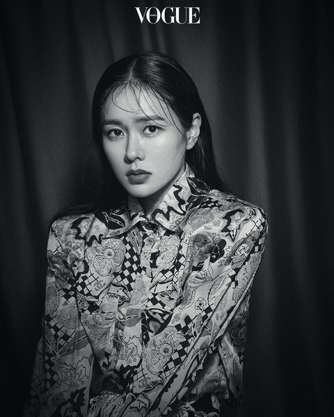 Hạ cánh nơi anh: Mê mẩn ngắm Son Ye Jin và Hyun Bin dù cuộc tình phi lý - Ảnh 8. Hạ cánh nơi anh: Mê mẩn ngắm Son Ye Jin và Hyun Bin dù cuộc tình phi lý - Ảnh 8.