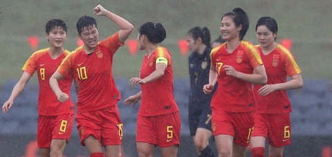 Thảm bại trước Trung Quốc, tuyển nữ Thái Lan bị loại khỏi cuộc đua dự Olympic - Ảnh 1. Thảm bại trước Trung Quốc, tuyển nữ Thái Lan bị loại khỏi cuộc đua dự Olympic - Ảnh 1.