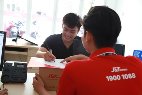 J&T Express tung khuyến mãi đồng giá cước phí sau Tết - Ảnh 3. J&T Express tung khuyến mãi đồng giá cước phí sau Tết - Ảnh 3.