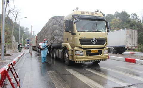 Tập trung chống lợi dụng dịch bệnh corona để găm hàng - Ảnh 1. Tập trung chống lợi dụng dịch bệnh corona để găm hàng - Ảnh 1.