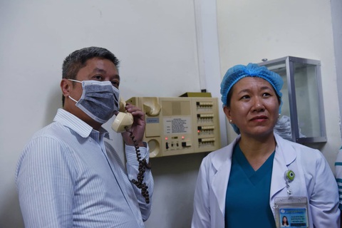 Thứ trưởng Bộ Y tế kiểm tra công tác phòng chống dịch corona tại TP.HCM - Ảnh 2. Thứ trưởng Bộ Y tế kiểm tra công tác phòng chống dịch corona tại TP.HCM - Ảnh 2.