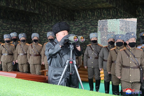 Yonhap: Triều Tiên có gần 7.000 người nghi nhiễm COVID-19 - Ảnh 2. Yonhap: Triều Tiên có gần 7.000 người nghi nhiễm COVID-19 - Ảnh 2.