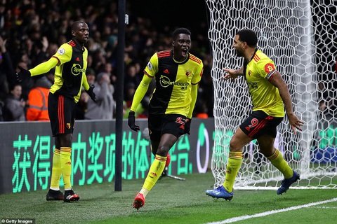 Sốc: Liverpool thảm bại 0-3 trước đội áp chót bảng Watford - Ảnh 1. Sốc: Liverpool thảm bại 0-3 trước đội áp chót bảng Watford - Ảnh 1.